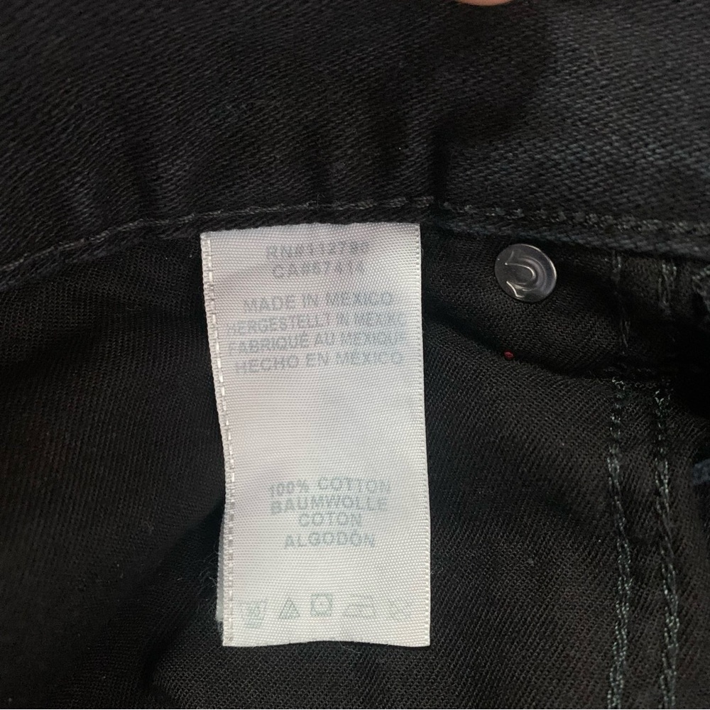 True Religion Straight With Flap All Black With Rips Jeans Size 30 - Picture 8 of 10